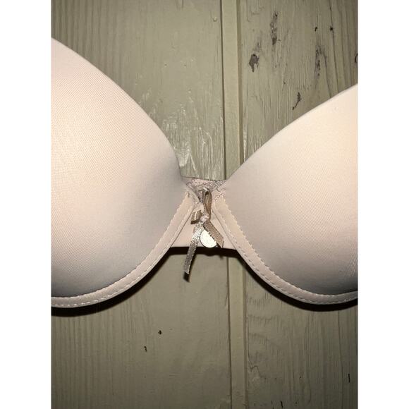 34B Bra Marilyn Monroe Intimates Padded Push Up Underwire Microfiber Smoothing - Picture 2 of 6